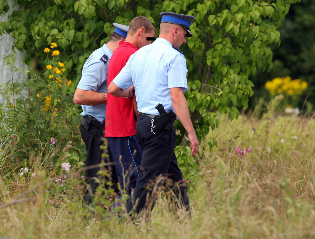 Grób 21-letniej Anny z Zambrowa. Dziewczyna została zgwałcona, poćwiartowana i wrzucona do ogniska