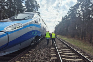 Tragedia na torach. Pod Suszem zginął nastolatek