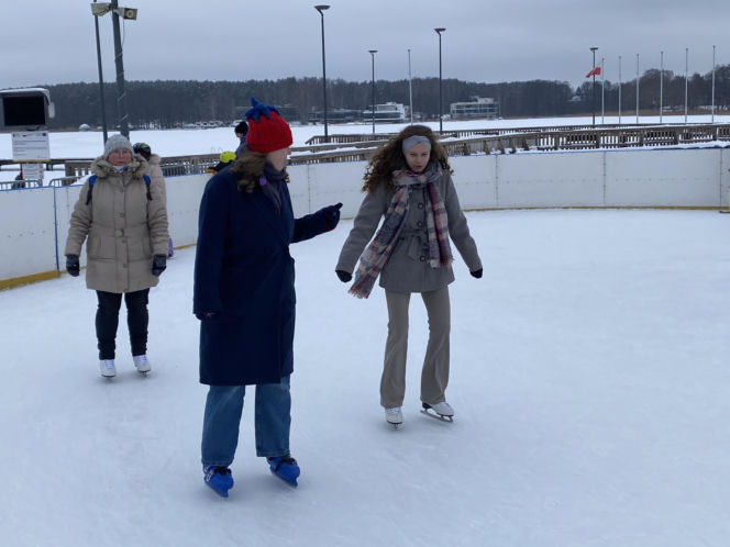 Lodowisko w Centrum Rekreacyjno-Sportowym Ukiel