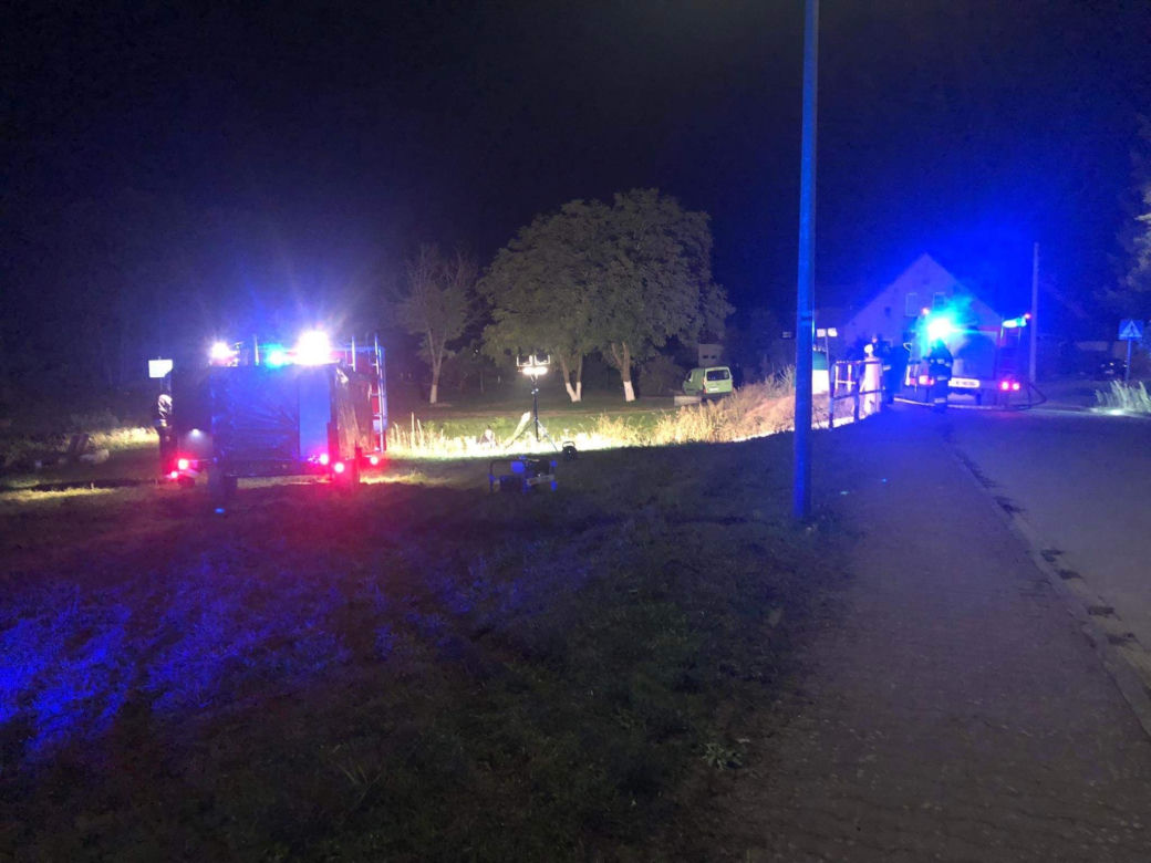 Pożar plebanii w Kamionnej pod Międzychodem. Proboszcza uratowały czujki dymu