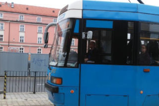 Jak będą kursować tramwaje i autobusy w okresie świąt Bożego Narodzenia we Wrocławiu? [INFORMATOR]