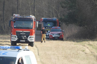 Niezidentyfikowany obiekt spadł pod Mińskiem Mazowieckim. Ruszyła akcja służb