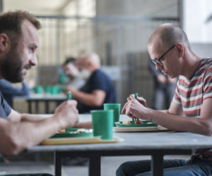 Pułapka 2 sezon odc. 1. Dariusz Tyniec Bestia (Jacek Beler), Czarny (Leszek Lichota)