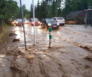 PILNE! Trwa walka ze skutkami potężnej nawałnicy która przeszła nad terenem gminy Zielonki