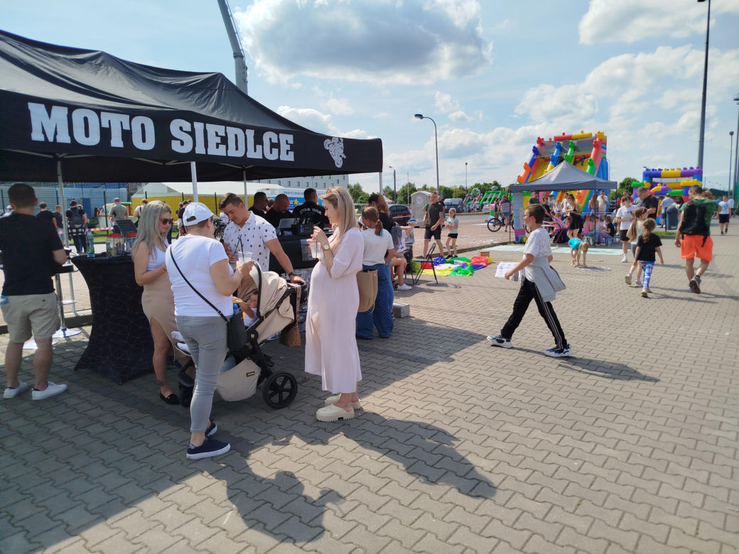 Siedlczanin Przemek Gryczka zorganizował wydarzenie dla dzieci z okazji Dnia Dziecka już po raz drugi