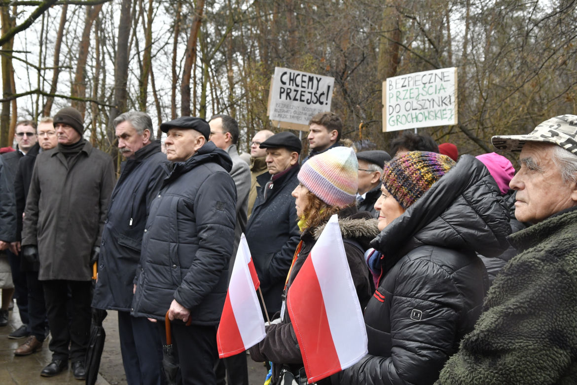 Rocznica bitwy pod Olszynką Grochowską. Mieszkańcy zorganizowali protest. „Nie odcinajcie nas od rezerwatu”