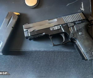 Akcja CBŚP jak z filmów! Wielkie pieniądze, broń, zegarki i narkotyki, które odurzyłyby pół Polski