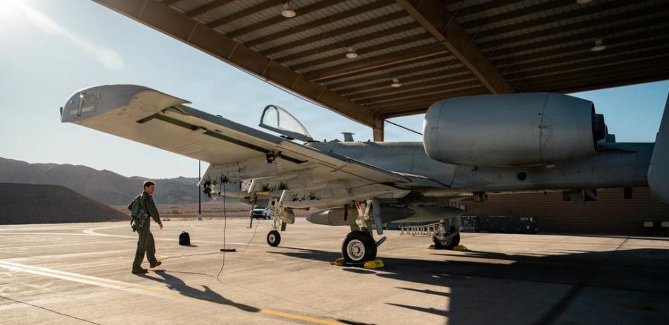 Koniec epoki "Guźca" w Arizonie. Siły Powietrzne USA pożegnały A-10 w bazie Davis-Monthan