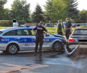 Szaleńczy pościg ulicami Koszalina. BMW staranowało radiowozy