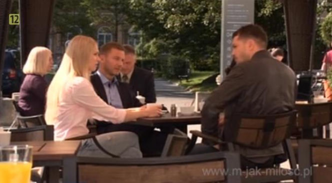 M jak miłość. Joanna (Barbara Kurdej-Szatan), Tomek (Andrzej Młynarczyk), Andrzej (Krystian Wieczorek)