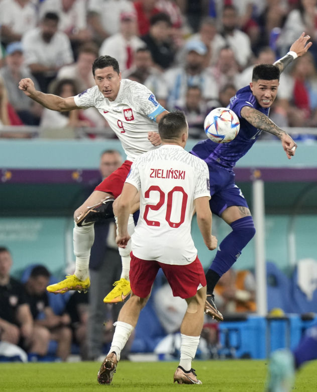 Robert Lewandowski zgarnął nagrodę Golden Foot 2022