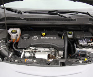 Opel Corsa 3D 1.0 Turbo Cosmo