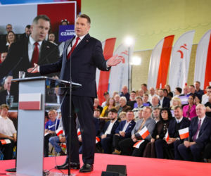 Dwa rozbite auta, w jednym z nich poseł Czarnek! Wezwano pogotowie