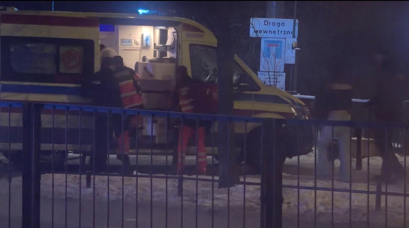 Gorąca chmura spowiła centrum Warszawy. Wielka dziura na środku ulicy. Co się stało?!