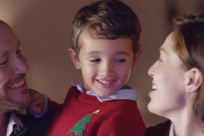 Piosenka ze świątecznej reklamy Huawei