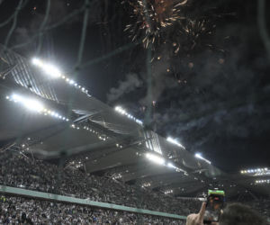 Kibice nie zawiedli podczas meczu Legia - Widzew. Efektowne zdjęcia z trybun