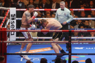 Walka USYK - VERHOEVEN