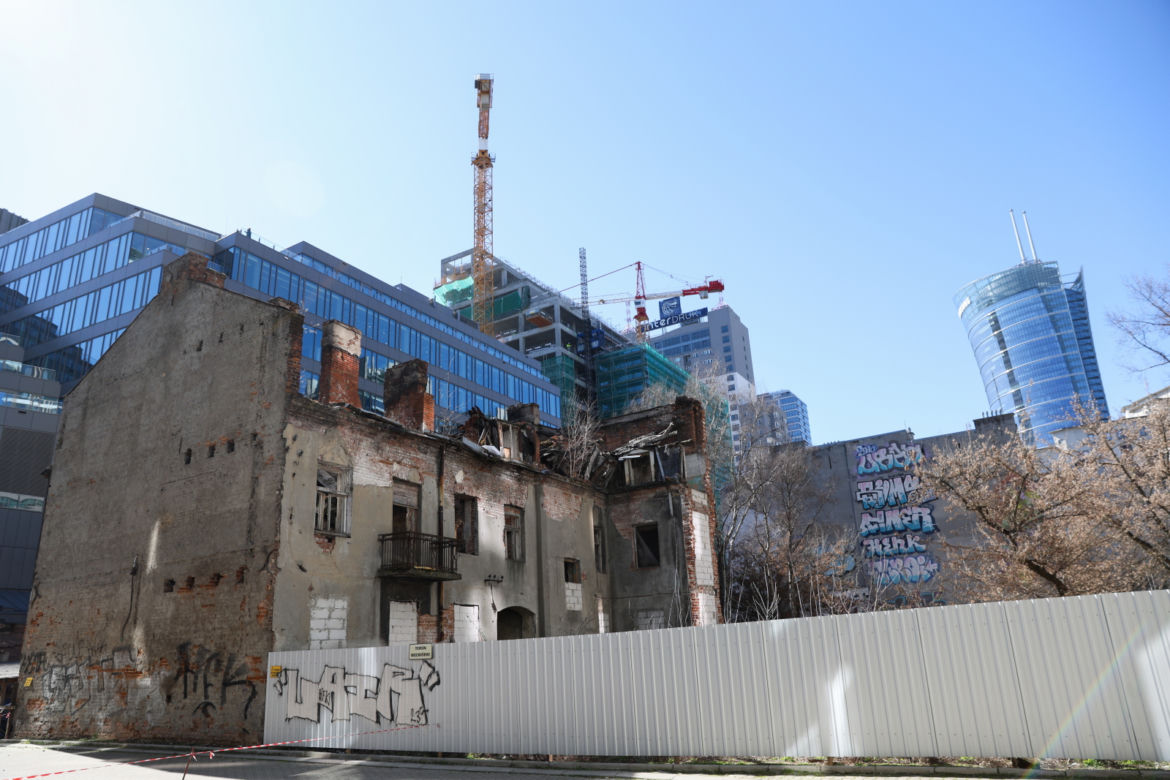 Kamienica przy ul. Łuckiej 8 w Warszawie