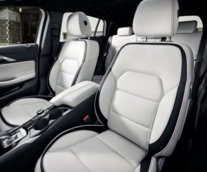 Infiniti Q30