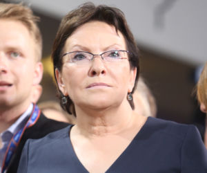 Kopacz przebiła Kaczyńskiego