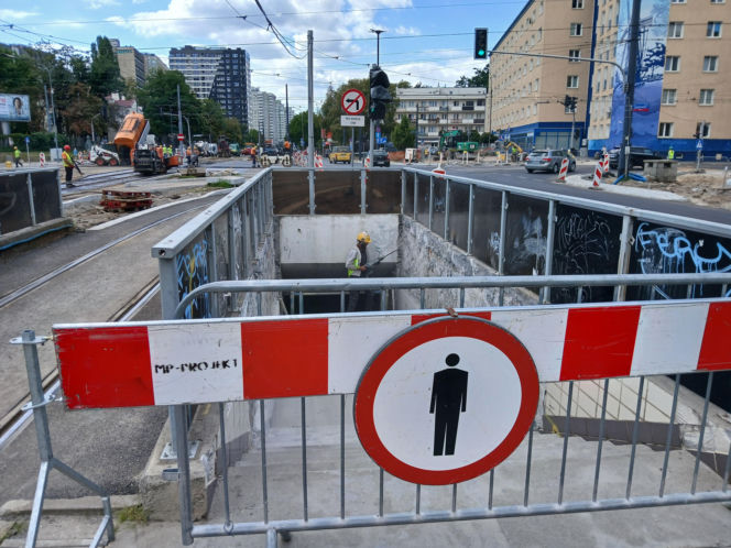 Likwidacja przejścia podziemnego na skrzyżowaniu ul. Młynarskiej i Wolskiej w Warszawie