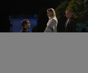 Pierwsza miłość. Emilka (Anna Ilczuk), Bartek (Rafał Kwietniewski), proboszcz (Włodzimierz Matuszak)
