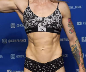 Wiktoria Czyżewska i Sara Luzar-Smajić na ważeniu przed KSW 118