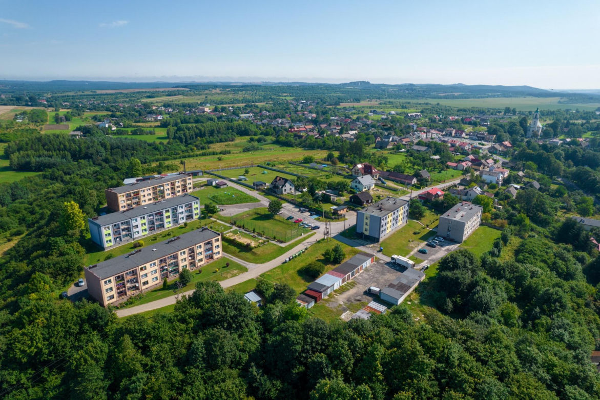 To najpiękniejsze średniowieczne miasto w województwie śląskim. Zachwyca zabytkowym rynkiem