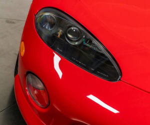 Dodge Viper z przebiegiem 34 mil