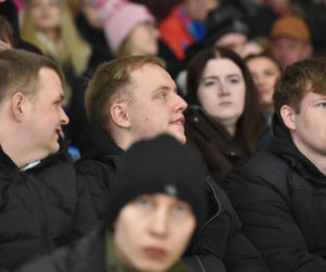 KH Energa Toruń - Unia Oświęcim 2:1! Zdjęcia kibiców i zawodników obu drużyn