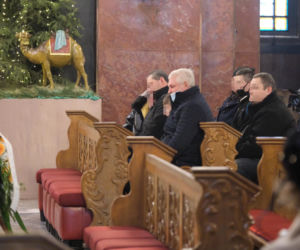 Ciężarną 13-latkę zabił jej 15-letni chłopak. Pogrzeb Patrycji z Bytomia [RELACJA Z UROCZYSTOŚCI]