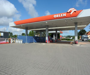 Koszalin: Pijany mężczyzna groził wysadzeniem stacji benzynowej