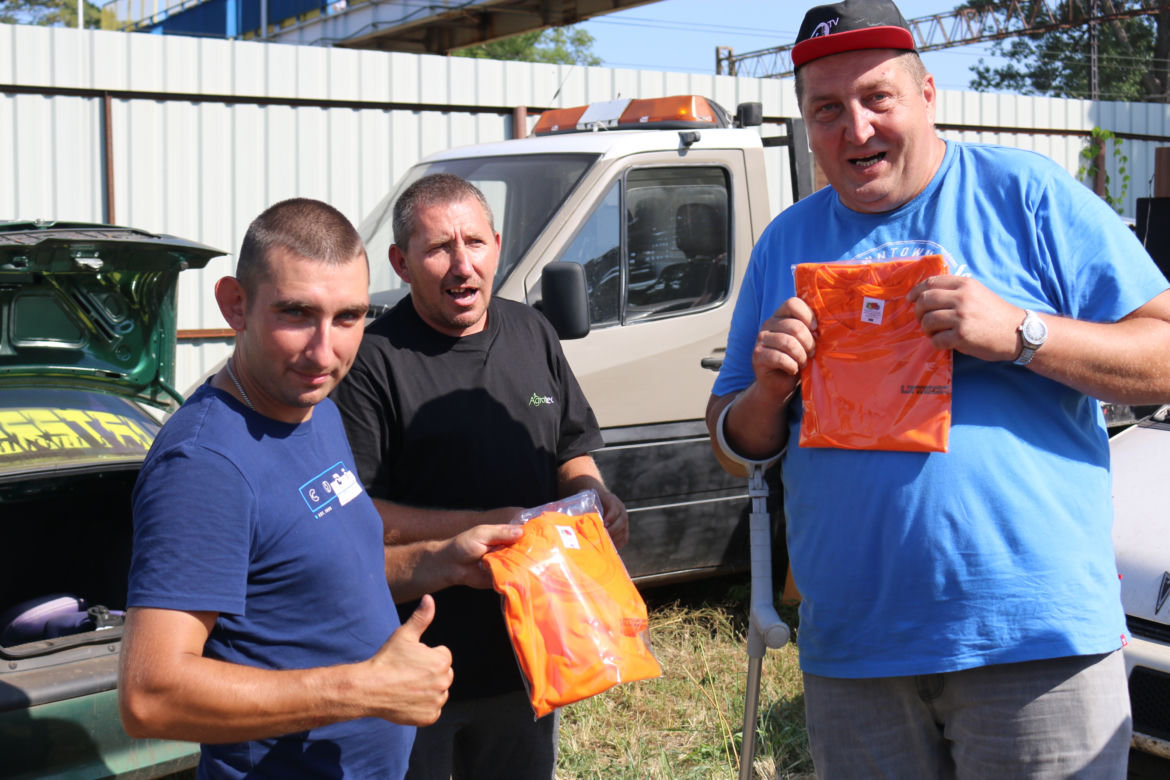Charytatywny Wrak Race. Andrzej z Plutycz i Adam Kraśko zbierali pieniądze dla chorej Dominiki