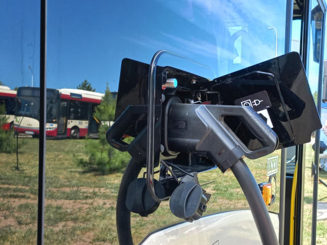 MZK w Lesznie ma już autobusy elektryczne. W poniedziałek wyjadą na trasę