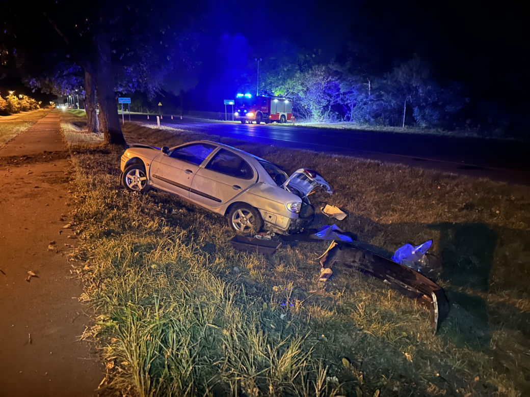  Dachowanie dwóch aut w Suchocinie. Dwie osoby trafiły do szpitala. Droga była zablokowana przez kilka godzin