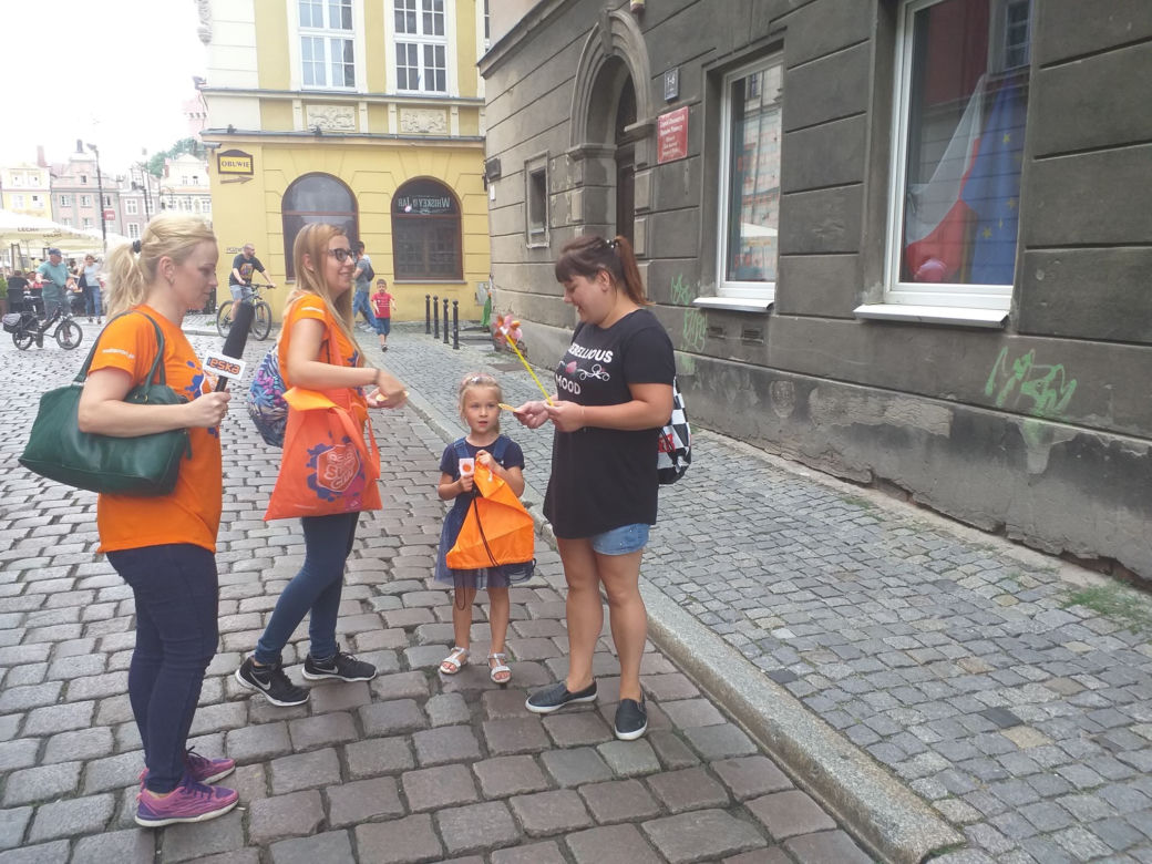 Patrol Eska Summer City przemierza Poznań