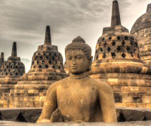 9 Borobudur (Indonezja)