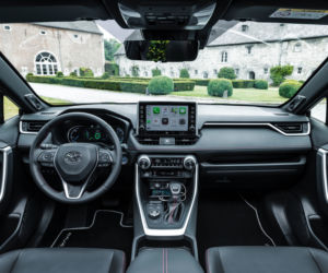 Toyota RAV4 Plug-in Hybrid Selection + VIP