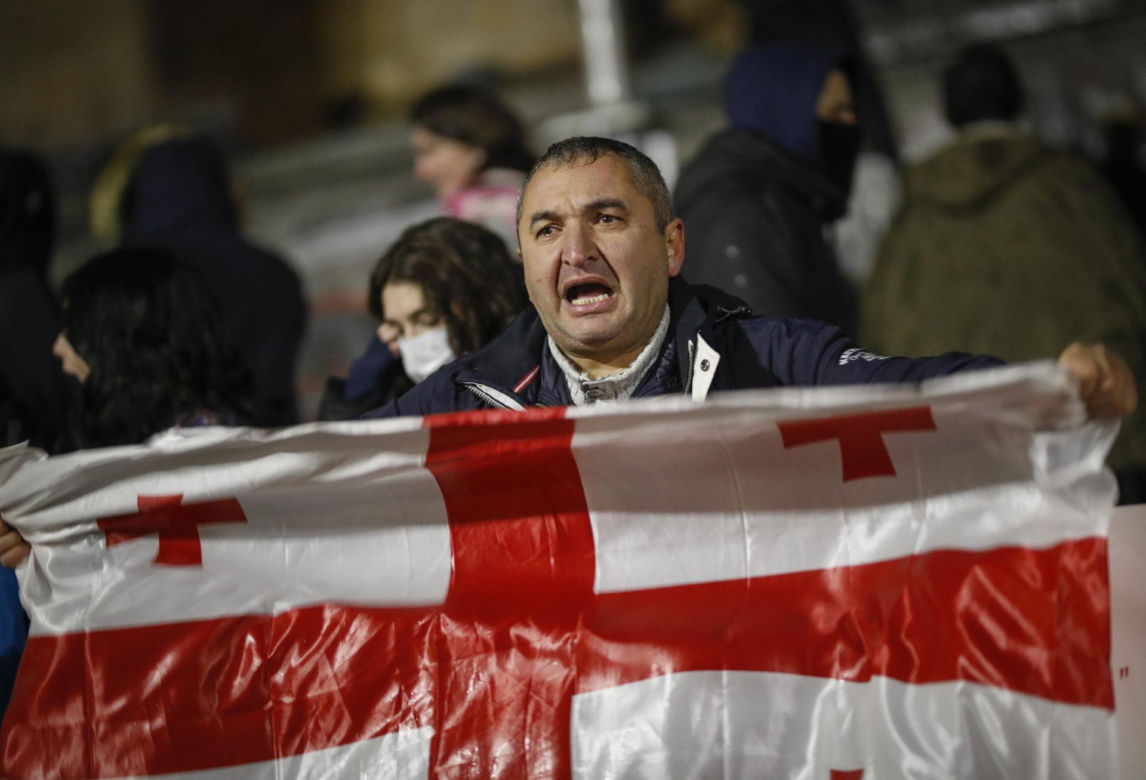Polski dziennikarz ranny podczas zamieszek w Gruzji!