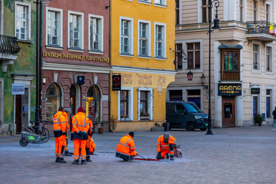 Efekty remontu Starego Rynku w Poznaniu