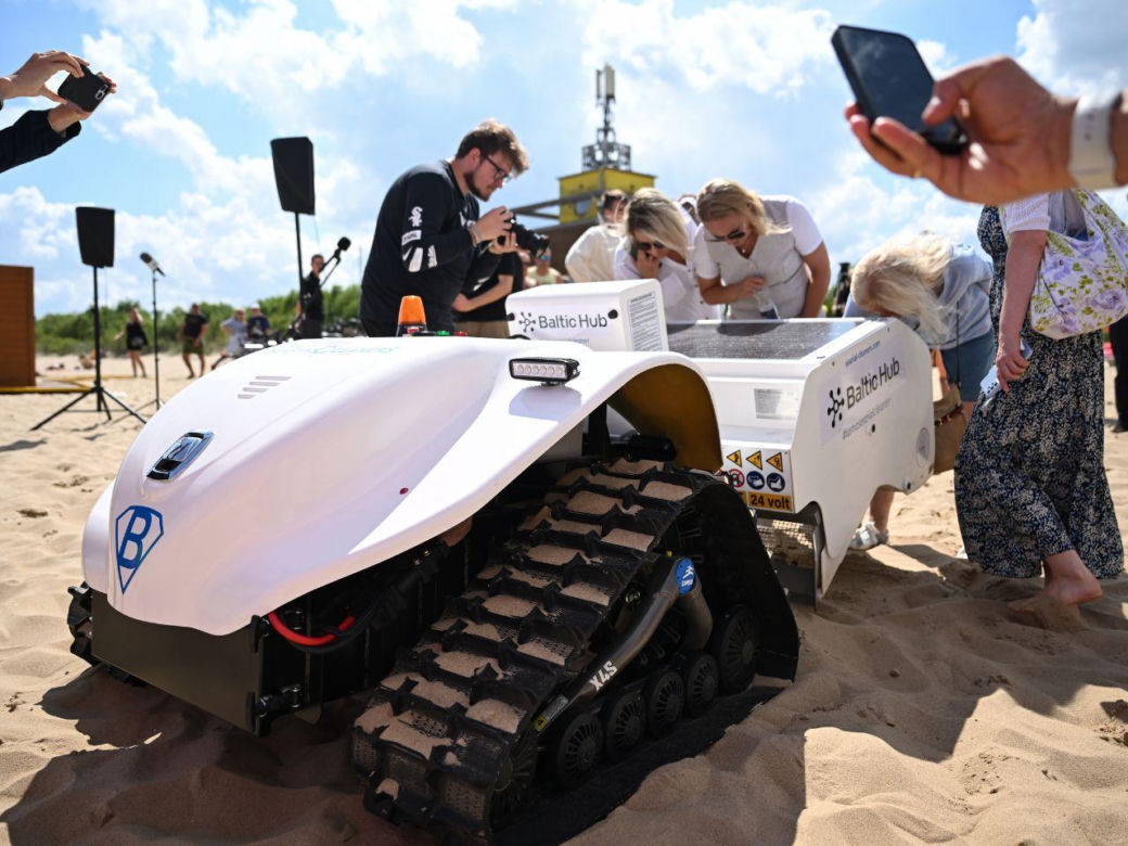 Autonomiczny robot będzie czyścił plażę w Gdańsku