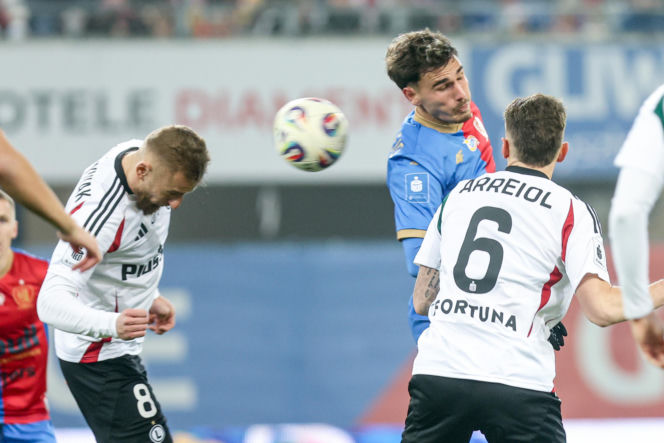 Piast Gliwice - Legia Warszawa, zdjęcia kibiców i zawodników z meczu 18. kolejki PKO BP Ekstraklasy