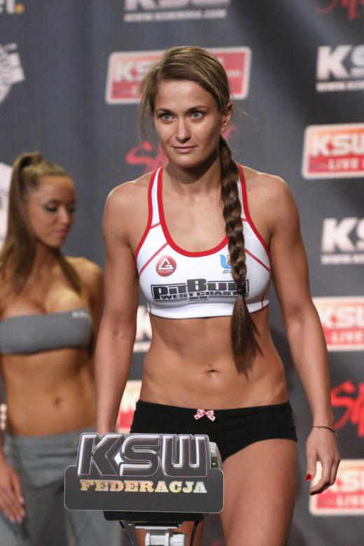 Pikantne zdjęcia Karoliny Kowalkiewicz
