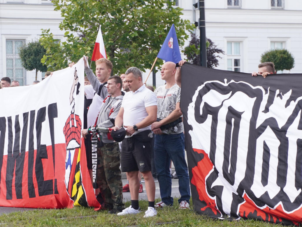 Godzina "W" w Sosnowcu. Mieszkańcy Zagłębia oddali hołd w 81. rocznicę Powstania Warszawskiego