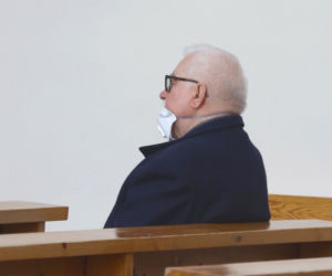 Lech Wałęsa w kościele