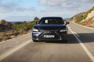 Lexus obniża ceny hybryd w Polsce. To efekt niższych stawek akcyzy