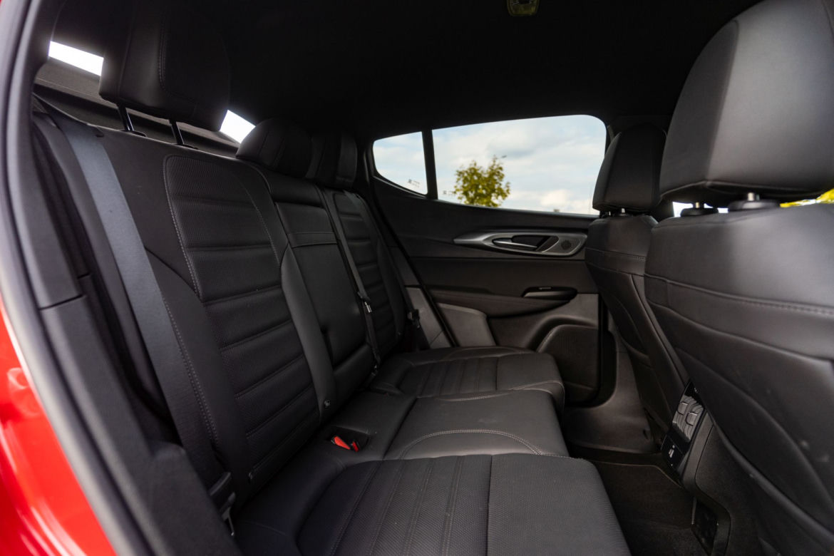 Alfa Romeo Tonale 1.5 T4 Hybrid 130 KM Edizione Speciale