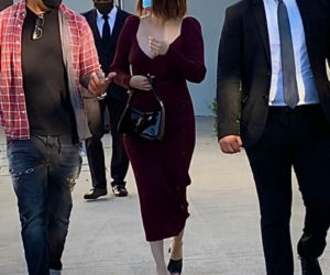 Selena Gomez prezentuje kobiece kształty