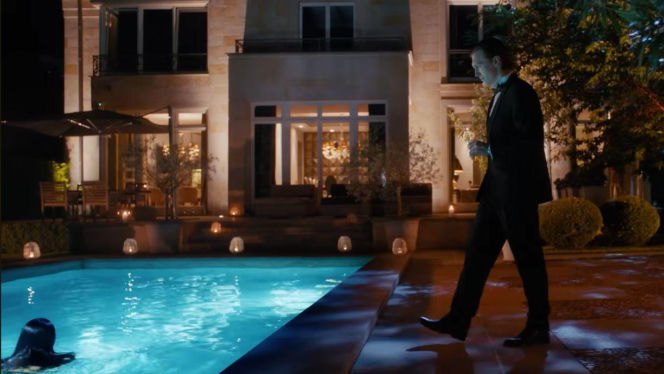 Kadry z teledysku "Chciałem być kimś" i filmu "Król dopalaczy"