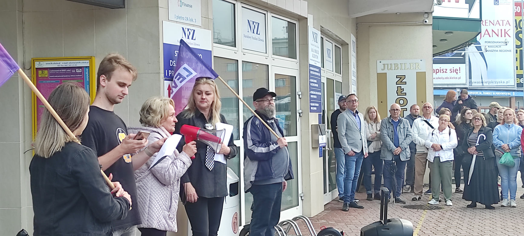 Protest kobiet "Ani jednej więcej!" w Kielcach (14 czerwca 2023)